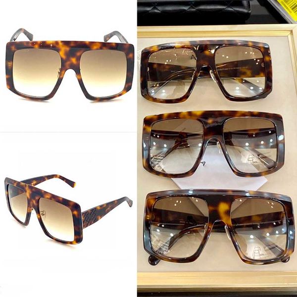 2021 new selling trendy sunglasses ch4880 full of beauty and ancient lattice design hardware super flashing womens fashion sunglasses, White;black
2021 new selling trendy sunglasses ch4880 full of beauty and ancient lattice design hardware super flashing womens fashion sunglasses, White;black