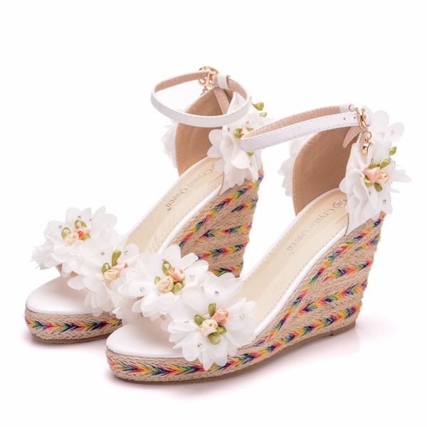 королева девять сантиметров peep toe cunhas цветы цветы платформа cunha высокая белая сверкающие сандалии обувь плюс размер 33-42 zcyn, Black
королева девять сантиметров peep toe cunhas цветы цветы платформа cunha высокая белая сверкающие сандалии обувь плюс размер 33-42 zcyn, Black