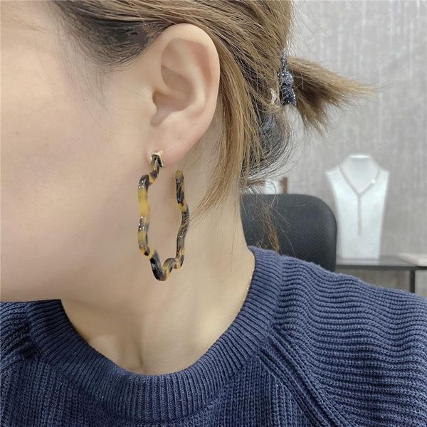 bohemia trendy marble pink blue brown color flower shape acyrlic hoop earrings for women lady daily party decoration jewelry, Golden;silver
bohemia trendy marble pink blue brown color flower shape acyrlic hoop earrings for women lady daily party decoration jewelry, Golden;silver