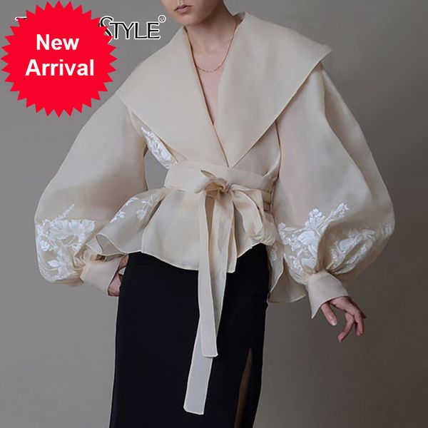 vintage twotwinstyle organza women collar lapel blouse 2020 up lace lantern long sleeve female color bow hit fashion shirt tide ptulu
vintage twotwinstyle organza women collar lapel blouse 2020 up lace lantern long sleeve female color bow hit fashion shirt tide ptulu