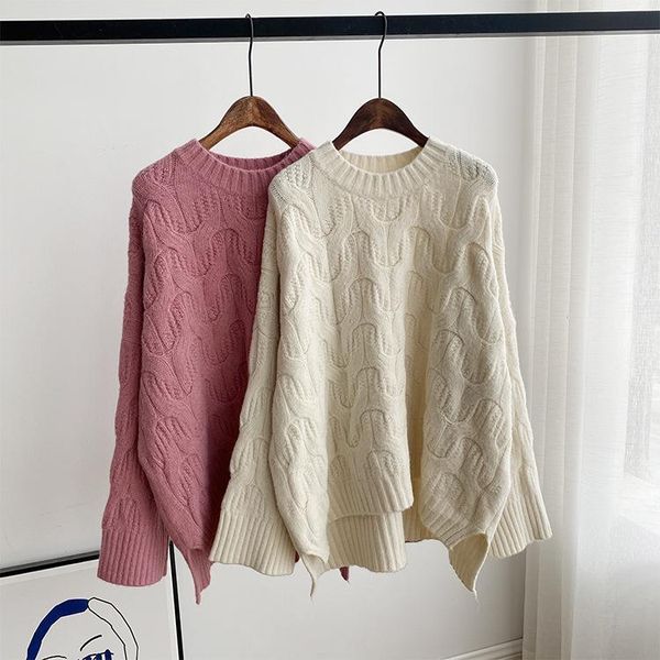 female han edition of new fund of 2020 autumn winters twist head set loose big yards show thin sweater round collar, White;black
female han edition of new fund of 2020 autumn winters twist head set loose big yards show thin sweater round collar, White;black