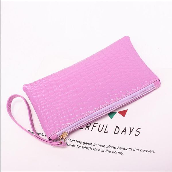 women clutch bag large capacity coin purse mobile phone bag gift bag lady purse, Red;black
women clutch bag large capacity coin purse mobile phone bag gift bag lady purse, Red;black