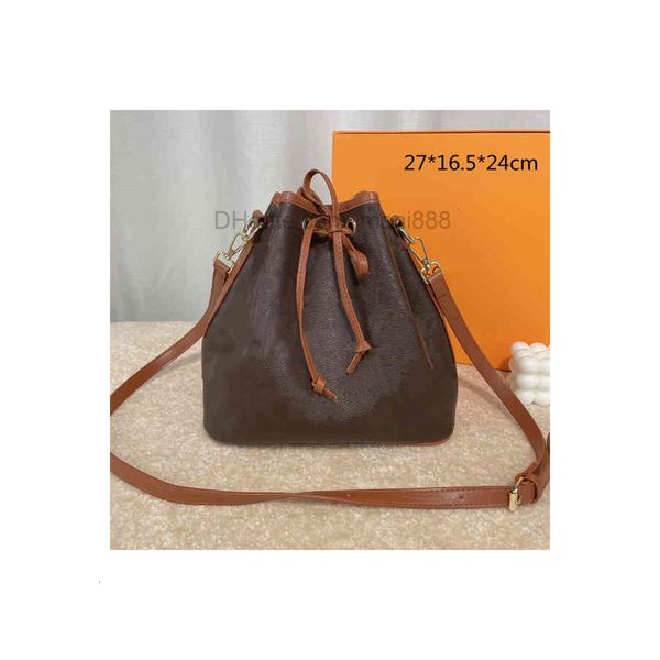 fashion women bucket shouder bags designer crossbody shopping bag small draw string lady purses cross body with printed flowers letters
fashion women bucket shouder bags designer crossbody shopping bag small draw string lady purses cross body with printed flowers letters