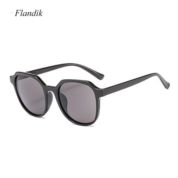 sunglasses 2021 fashion women cat eye classic polarized plastic luxury vintage outdoor driving shades for men/women, White;black
sunglasses 2021 fashion women cat eye classic polarized plastic luxury vintage outdoor driving shades for men/women, White;black
