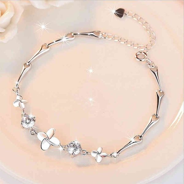 everoyal roamntic crystal clover bracelets girls accessories fashion 925 silver for women lover valentine's day gift, Golden;silver
everoyal roamntic crystal clover bracelets girls accessories fashion 925 silver for women lover valentine's day gift, Golden;silver