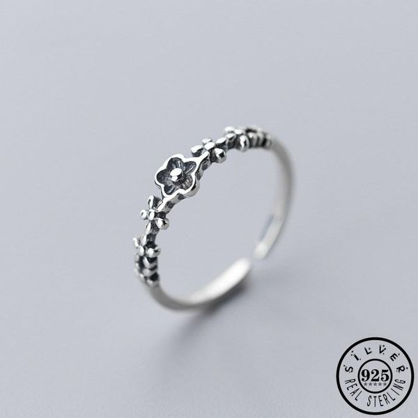 cluster rings 925 sterling thai silver small flower shape ring adjustable open knuckle finger jewelry for women girls, Golden;silver
cluster rings 925 sterling thai silver small flower shape ring adjustable open knuckle finger jewelry for women girls, Golden;silver