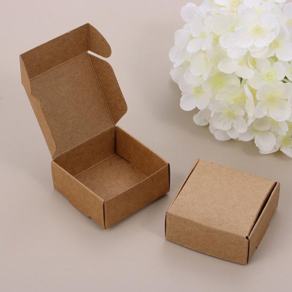 10pcs/pack handmade candy jewelry packaging wrapping cardboard small kraft paper packing square bottom gift boxes1
10pcs/pack handmade candy jewelry packaging wrapping cardboard small kraft paper packing square bottom gift boxes1