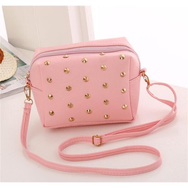 ladies shoulder korean version rivet purse cross-body storage mobile phone bag wallet, Red;black
ladies shoulder korean version rivet purse cross-body storage mobile phone bag wallet, Red;black
