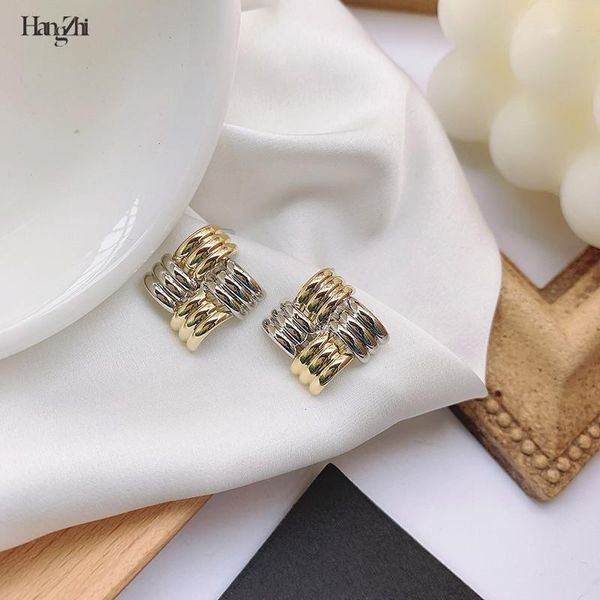 stud hangzhi 2021 european and american french trendy high-end square retro exquisite simple short metal earrings jewelry for women, Golden;silver
stud hangzhi 2021 european and american french trendy high-end square retro exquisite simple short metal earrings jewelry for women, Golden;silver