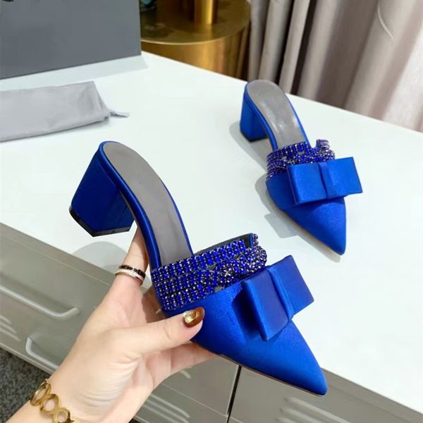 2020 early spring new products rhinestone pointed sandals imported silk sardines fabric sheepskin slippers, Black
2020 early spring new products rhinestone pointed sandals imported silk sardines fabric sheepskin slippers, Black