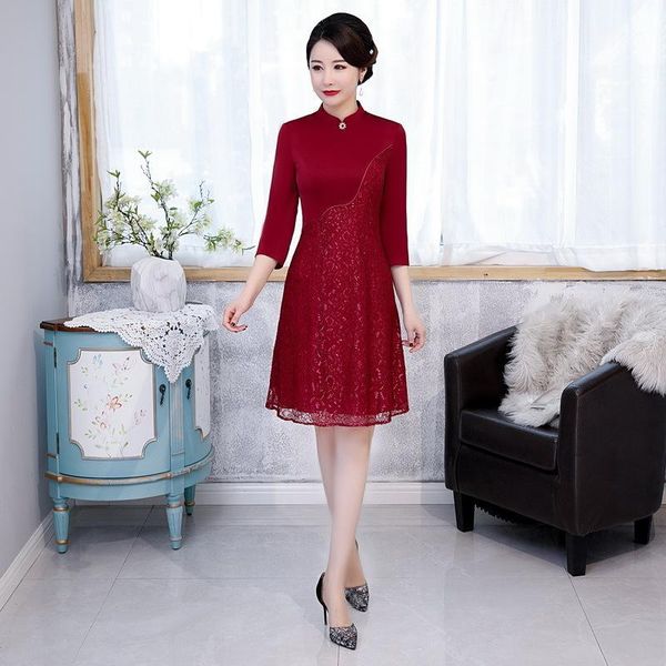 women 2020 new lace patchwork red qipao elegant slim red bride wedding dress a-line oversize 3xl cheongsam vestidos1
women 2020 new lace patchwork red qipao elegant slim red bride wedding dress a-line oversize 3xl cheongsam vestidos1