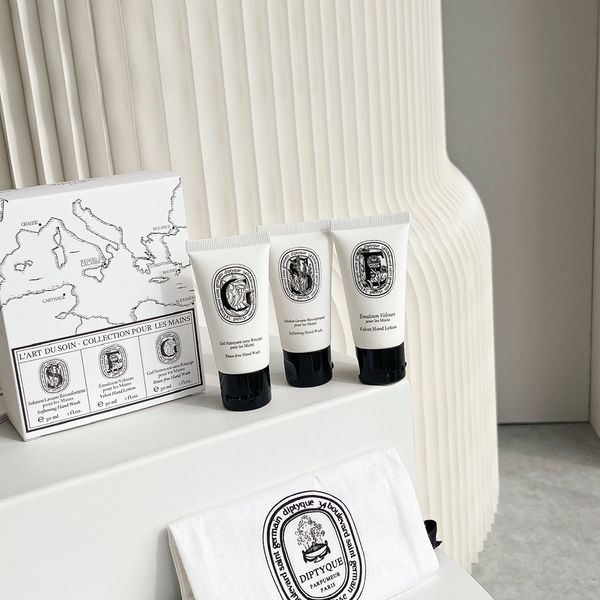 premierlash brand hand cream set 30ml with 3pcs les mains velvet hands lotion softening rinse hand wsh parfumeur gel gift box kit
premierlash brand hand cream set 30ml with 3pcs les mains velvet hands lotion softening rinse hand wsh parfumeur gel gift box kit