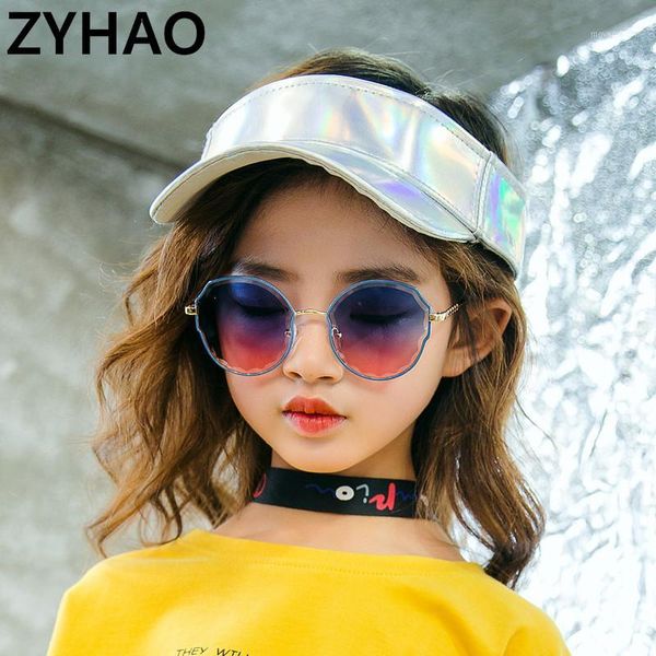2020 child brand desinger sunglasses children fashion metal round polygonal kids sunglasses uv400 protect for girls boys1, White;black
2020 child brand desinger sunglasses children fashion metal round polygonal kids sunglasses uv400 protect for girls boys1, White;black