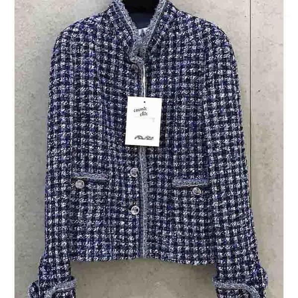 cosmicchic 2020 autumn women tweed jacket long sleeve stand collar elegant blue plaid single breasted runway luxury coat outwear1, Black;brown
cosmicchic 2020 autumn women tweed jacket long sleeve stand collar elegant blue plaid single breasted runway luxury coat outwear1, Black;brown