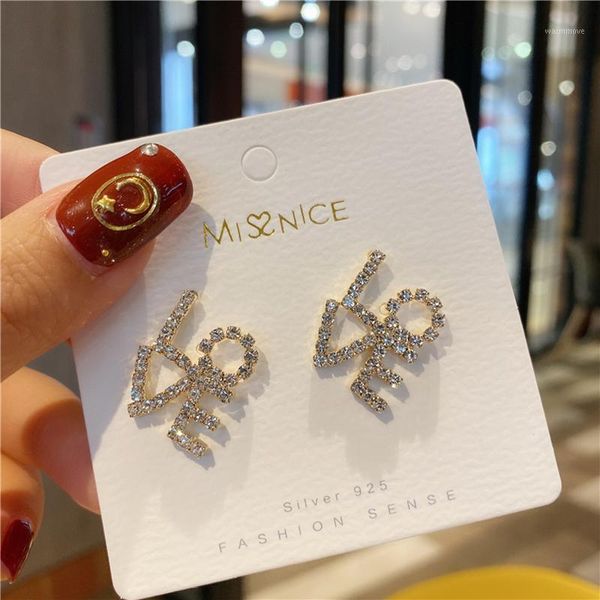 fashion crystal love stud earring for women simple s925 alloy heart earrings for party wedding 2020 jewelry woman's accesor1, Golden;silver
fashion crystal love stud earring for women simple s925 alloy heart earrings for party wedding 2020 jewelry woman's accesor1, Golden;silver