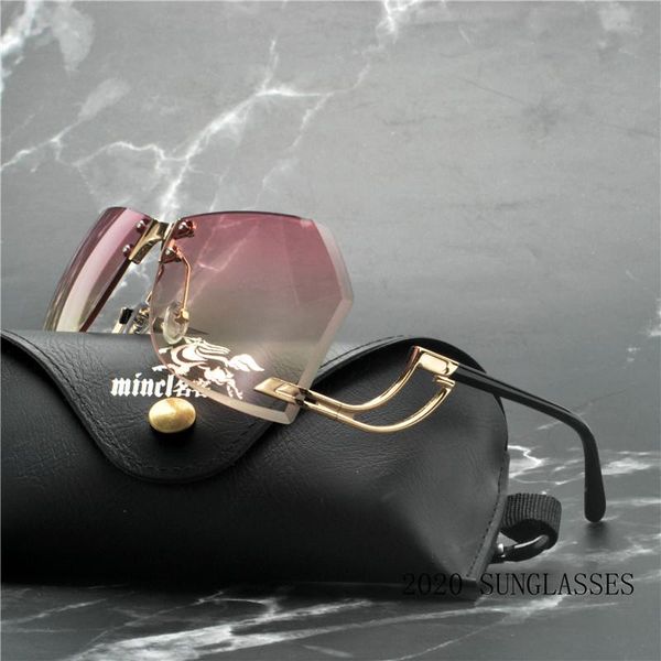 sunglasses super futuristic oversize shield visor flat mirrored mono lens fashion lady metal frame rivet fml, White;black
sunglasses super futuristic oversize shield visor flat mirrored mono lens fashion lady metal frame rivet fml, White;black