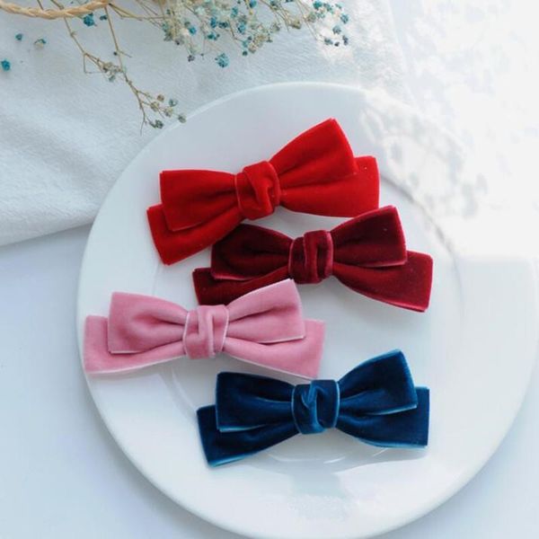 3pcs new velvet hair bow hairpins women elegant hair clips barrettes bowknot girl's hairpin accessories1, Slivery;white 
3pcs new velvet hair bow hairpins women elegant hair clips barrettes bowknot girl's hairpin accessories1, Slivery;white