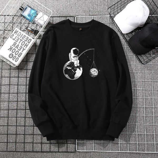 fashion brand astronaut nasa co branded men's hoodless crew neck autumn winter style plush and bulky loose couple's clothes, Black
fashion brand astronaut nasa co branded men's hoodless crew neck autumn winter style plush and bulky loose couple's clothes, Black