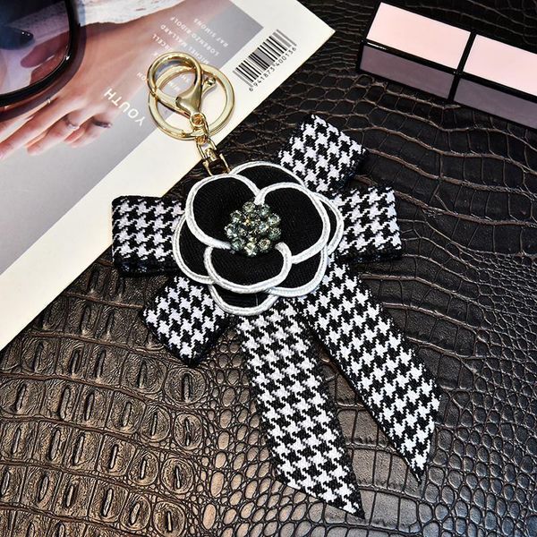 new style flower keychain gifts for women llaveros mujer car bag accessories keyring holder jewelry accessory eh354 h bbybdk
new style flower keychain gifts for women llaveros mujer car bag accessories keyring holder jewelry accessory eh354 h bbybdk