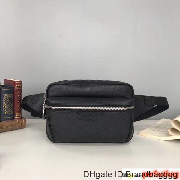 the new popular style purse, grade leather production, famous designer design. high-end fashion men s bag
the new popular style purse, grade leather production, famous designer design. high-end fashion men s bag