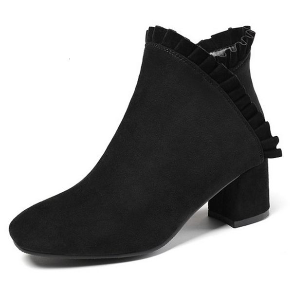 2021 new flock ankle square high heel fashion short boots autumn winter round toe side women shoes size 34-43 u9ii, Black
2021 new flock ankle square high heel fashion short boots autumn winter round toe side women shoes size 34-43 u9ii, Black