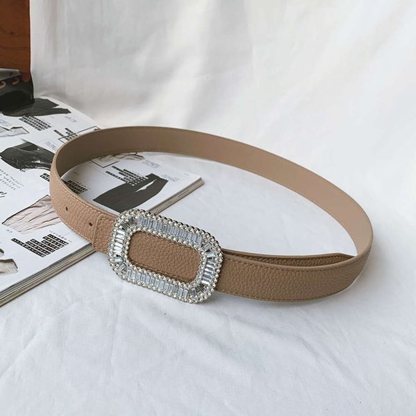 fashion diamond oval smooth button litchi for women with down jacket and versatile decorative belt, Black;brown 
fashion diamond oval smooth button litchi for women with down jacket and versatile decorative belt, Black;brown