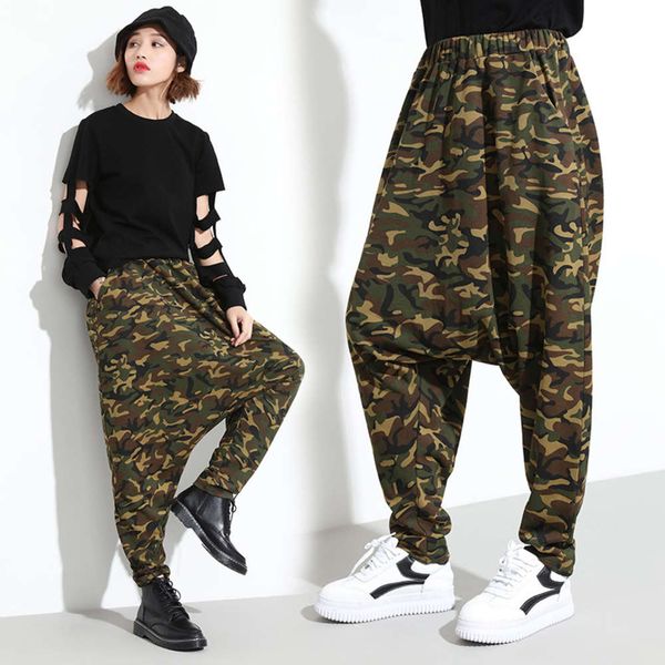 17818# fashion brand large personalized harun print camouflage crotch hip hop pants women's wear, White
17818# fashion brand large personalized harun print camouflage crotch hip hop pants women's wear, White