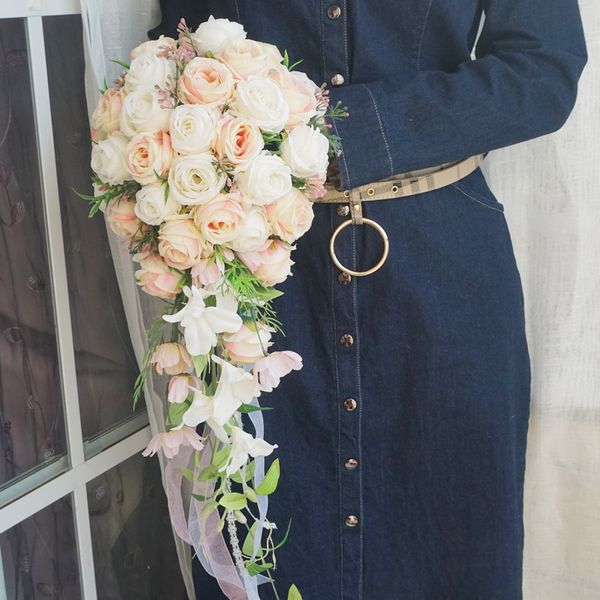 pink rose bouquet simulation bride holding flower wedding p waterfall drop shape rose wedding supplies bride holding bouquet
pink rose bouquet simulation bride holding flower wedding p waterfall drop shape rose wedding supplies bride holding bouquet