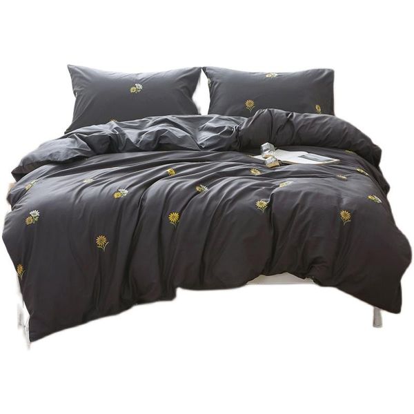 bedding sets 100% cotton embroidery duvet cover comforter protector quilt soft and breathable with button closure
bedding sets 100% cotton embroidery duvet cover comforter protector quilt soft and breathable with button closure