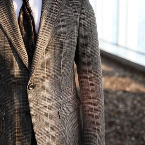 1611 new men's youth business woolen plaid slim and thickened casual suit, White;black
1611 new men's youth business woolen plaid slim and thickened casual suit, White;black