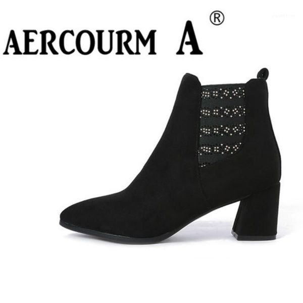 boots aercourm a 2021 women cow suede lady winter shoes ankle black leather short plush 1
boots aercourm a 2021 women cow suede lady winter shoes ankle black leather short plush 1