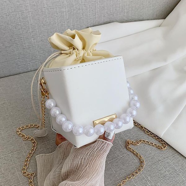 cross body small ladies handbags pearl chain handle bucket bag leather candy color purse crossbody shoulder for women sale
cross body small ladies handbags pearl chain handle bucket bag leather candy color purse crossbody shoulder for women sale