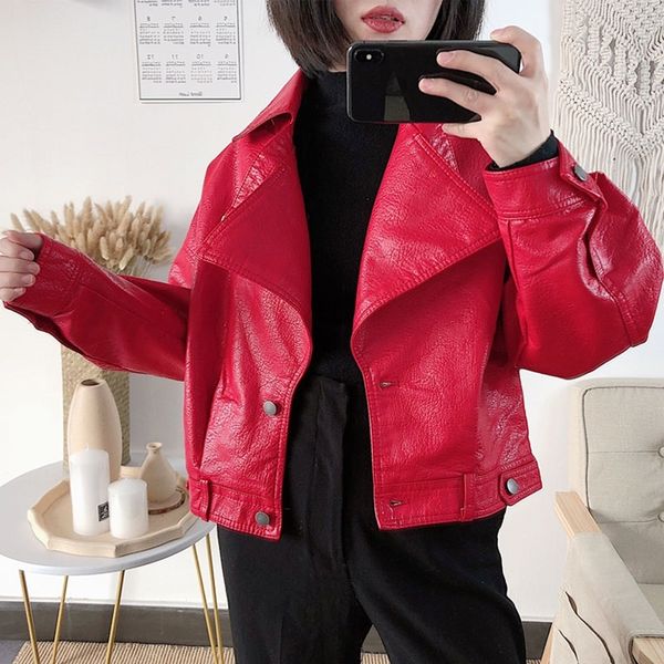 2021 new mulheres falso solto plutnio da motocicleta de couro batwing manga curta feminino jaqueta do 9og0, Black
2021 new mulheres falso solto plutnio da motocicleta de couro batwing manga curta feminino jaqueta do 9og0, Black