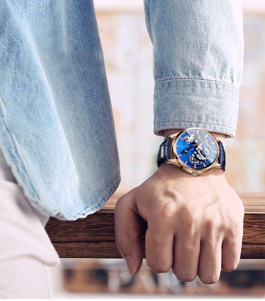 wristwatches mechanical-watch business-skeleton nesun automatic self-wind men watch waterproof male clock relogio masculino1, Slivery;brown
wristwatches mechanical-watch business-skeleton nesun automatic self-wind men watch waterproof male clock relogio masculino1, Slivery;brown