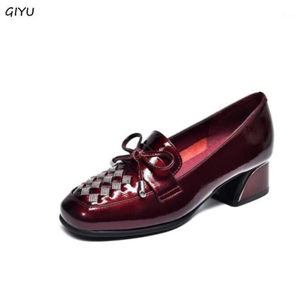 giyu 2021 spring new genuine leather plus size 35-43 women's shoes patent leather low-heeled high heels ladies dress single shoe1, Black
giyu 2021 spring new genuine leather plus size 35-43 women's shoes patent leather low-heeled high heels ladies dress single shoe1, Black