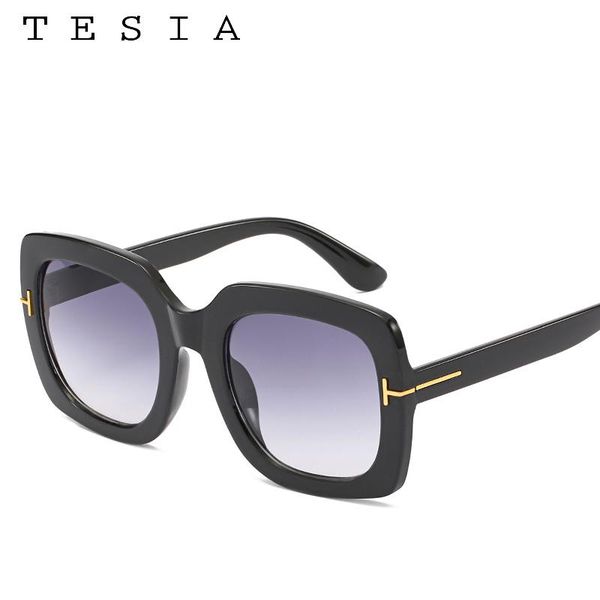 sunglasses square women vintage double color frames woman sunglases t decoration luxury sun glasses lentes de sol mujer, White;black
sunglasses square women vintage double color frames woman sunglases t decoration luxury sun glasses lentes de sol mujer, White;black