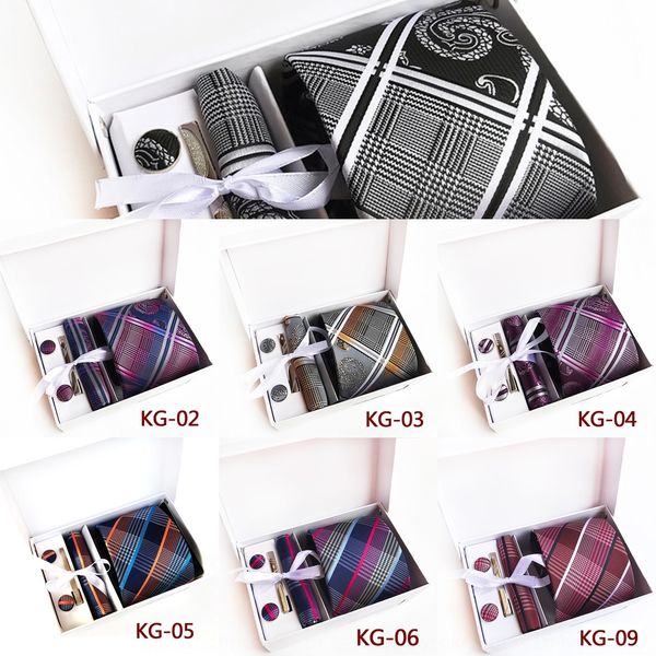 tusm white fashion design necktie orange new blue polka dot ties for man business wedding box formal necktie 8cm silk dress gift gravata, Black;blue
tusm white fashion design necktie orange new blue polka dot ties for man business wedding box formal necktie 8cm silk dress gift gravata, Black;blue