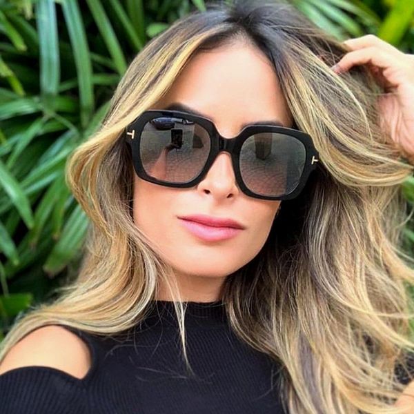 2020 ladies sunglasses vintage square designer shades women fashion sun glasses, White;black
2020 ladies sunglasses vintage square designer shades women fashion sun glasses, White;black