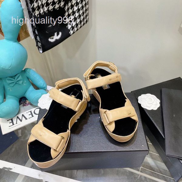 sandals high end quality small fragrance sandals women's summer leather thick bottom versatile casual, Black
sandals high end quality small fragrance sandals women's summer leather thick bottom versatile casual, Black