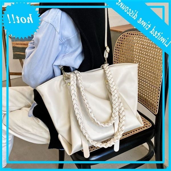 large capacity winter 2020 new style fashionable temperament single shoulder underarm women's with atmospheric tote bag
large capacity winter 2020 new style fashionable temperament single shoulder underarm women's with atmospheric tote bag
