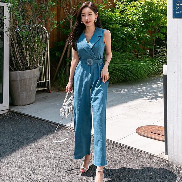 2020 summer new korean temperament belt suit collar waist slim loose straight trousers women's jumpsuit1, Black;white
2020 summer new korean temperament belt suit collar waist slim loose straight trousers women's jumpsuit1, Black;white