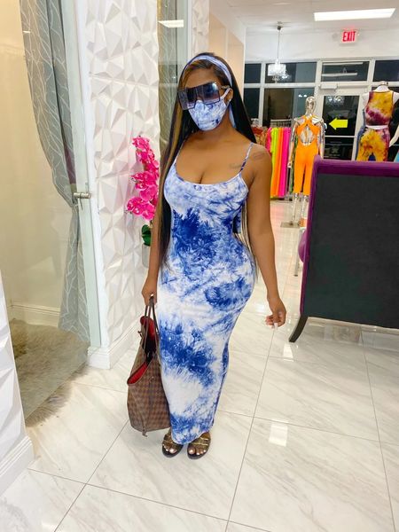 tie-dye sling dress mask and headscarf set women dresses printed fashion long dress maxiskit bodycon party designer clothes cz1202c, White
tie-dye sling dress mask and headscarf set women dresses printed fashion long dress maxiskit bodycon party designer clothes cz1202c, White