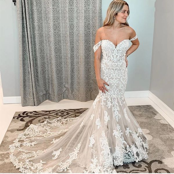 2021 lace wedding dresses mermaid off the shoulder sweetheart neck sweep train vintage bridal gowns robe de mariee marriage dress, White
2021 lace wedding dresses mermaid off the shoulder sweetheart neck sweep train vintage bridal gowns robe de mariee marriage dress, White