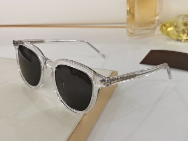 816 sunglasses ladies simple fashion round frame anti-uv lenses popular summer style sunglasses with box, White;black
816 sunglasses ladies simple fashion round frame anti-uv lenses popular summer style sunglasses with box, White;black