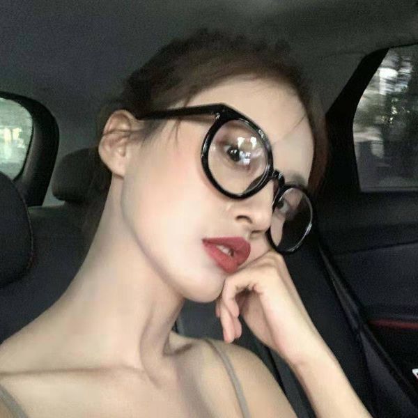 gm blue ray anti radiation glasses women's plain face flat men's inswind can be equipped with lenses, myopia big black frame
gm blue ray anti radiation glasses women's plain face flat men's inswind can be equipped with lenses, myopia big black frame