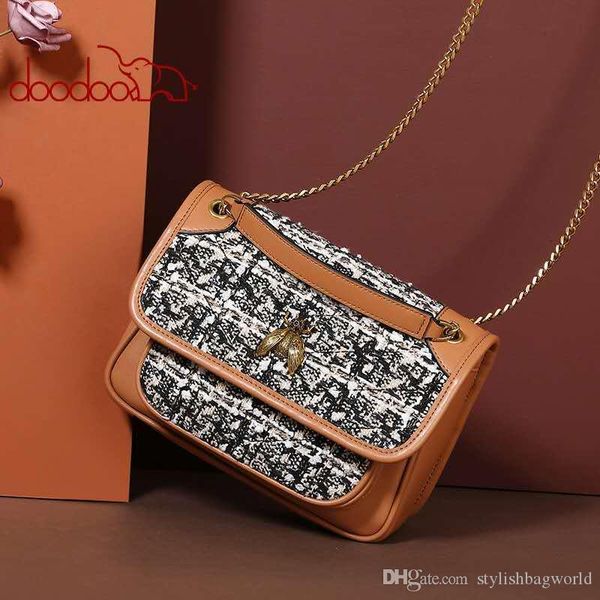 retro chain bag ladies fashion retro wild one-shoulder diagonal bag ladies casual chain designer models bee small square bag wholesale 9670
retro chain bag ladies fashion retro wild one-shoulder diagonal bag ladies casual chain designer models bee small square bag wholesale 9670