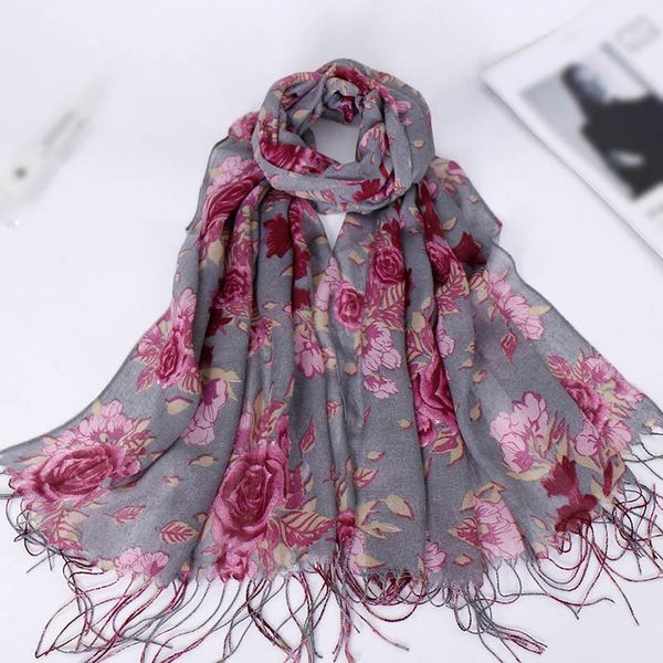 wholesale pinted floral viscose hijab, Blue;gray
wholesale pinted floral viscose hijab, Blue;gray