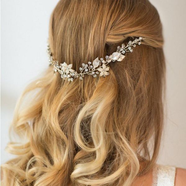 sell gold rhinestone pearl bridal wedding flower headband wedding hair jewelry hair vine new women jewelry, Golden;silver
sell gold rhinestone pearl bridal wedding flower headband wedding hair jewelry hair vine new women jewelry, Golden;silver