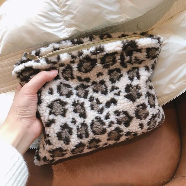 cosmetic bags & cases leopard print bag lambswool makeup organizer women travel toiletry wash bath storage necesserie zipper beauty pouch
cosmetic bags & cases leopard print bag lambswool makeup organizer women travel toiletry wash bath storage necesserie zipper beauty pouch