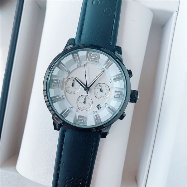 new spot quick selling popula watch factory direct sales, Slivery;brown
new spot quick selling popula watch factory direct sales, Slivery;brown